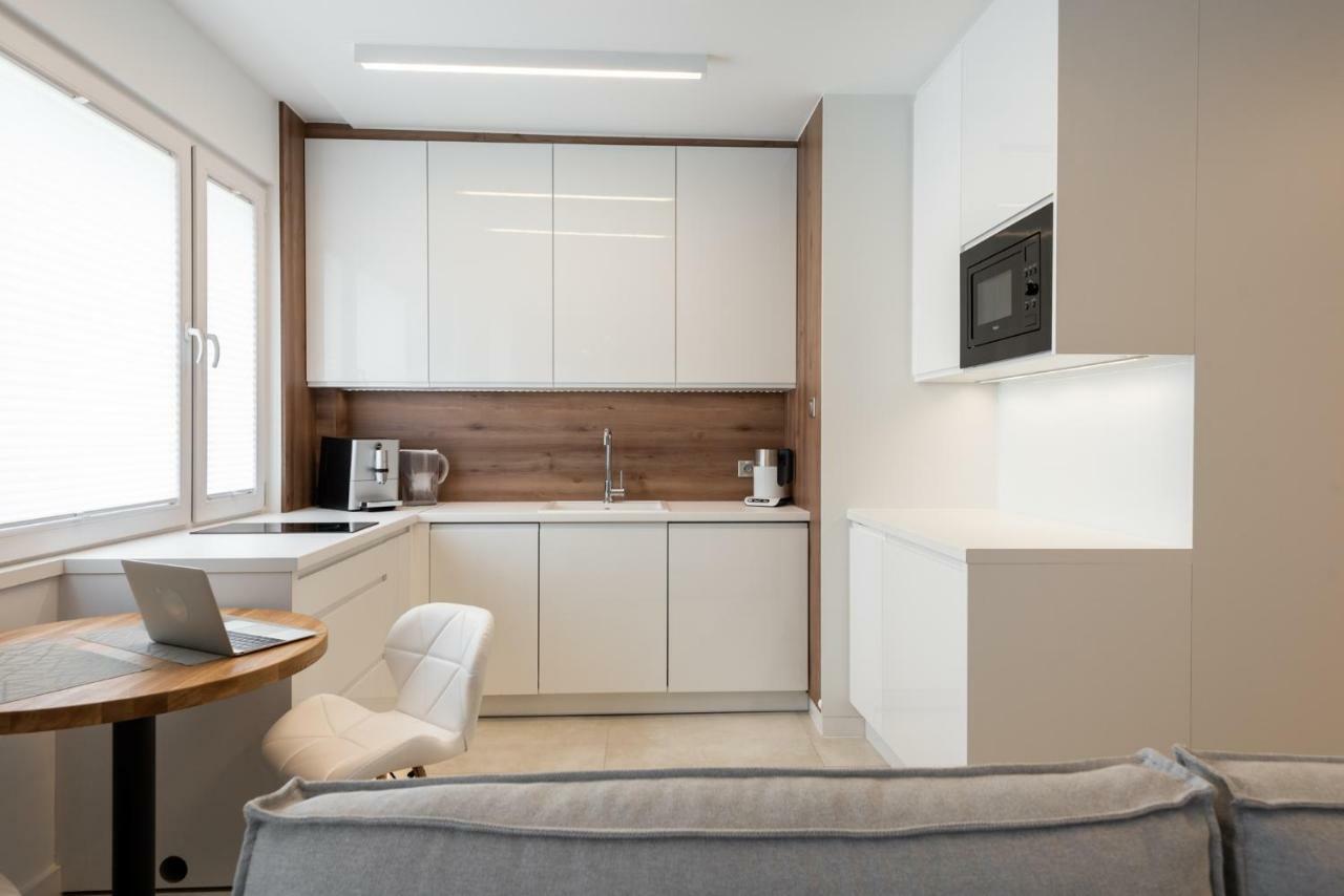 Apartament Silesian Vip Gliwice Buitenkant foto