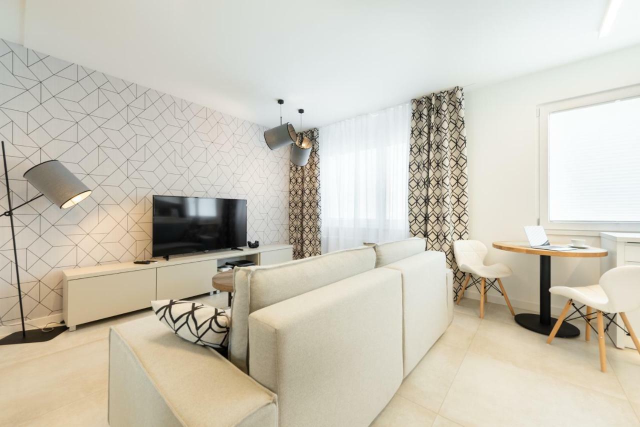 Apartament Silesian Vip Gliwice Buitenkant foto